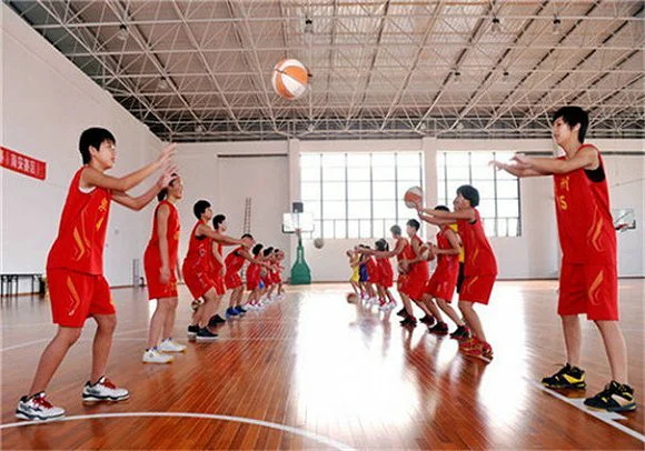 为什么篮球不同位置需要不同的训练重点_0
